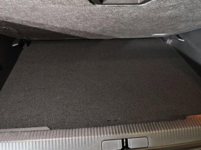 Peugeot 2008 1.2 puretech Allure s&s 130cv eat8 (18)