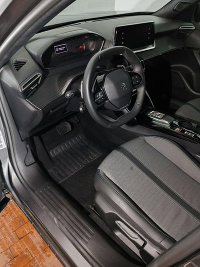Peugeot 2008 1.2 puretech Allure s&s 130cv eat8 (8)