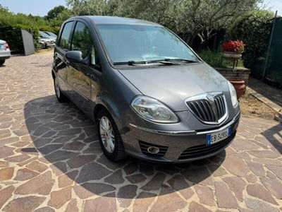 Lancia Musa 1.3 Mjt 16V 95 CV DPF Oro usata