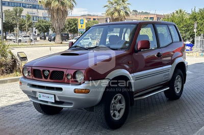 Nissan Terrano II 2.7 Tdi 3 porte SE usata