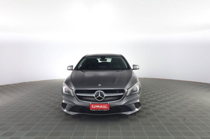 Mercedes-Benz CLA Shooting Brake 200 d 4Matic Automatic Sport