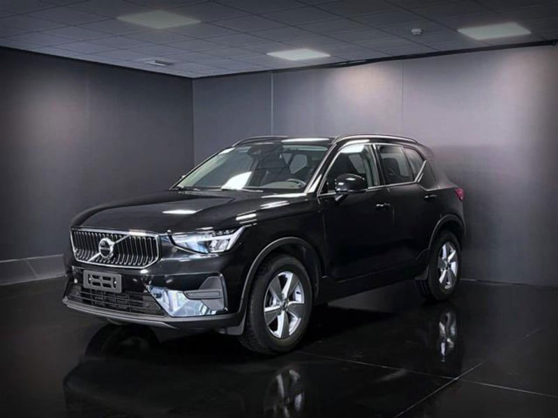 Volvo XC40 T2 automatico Essential