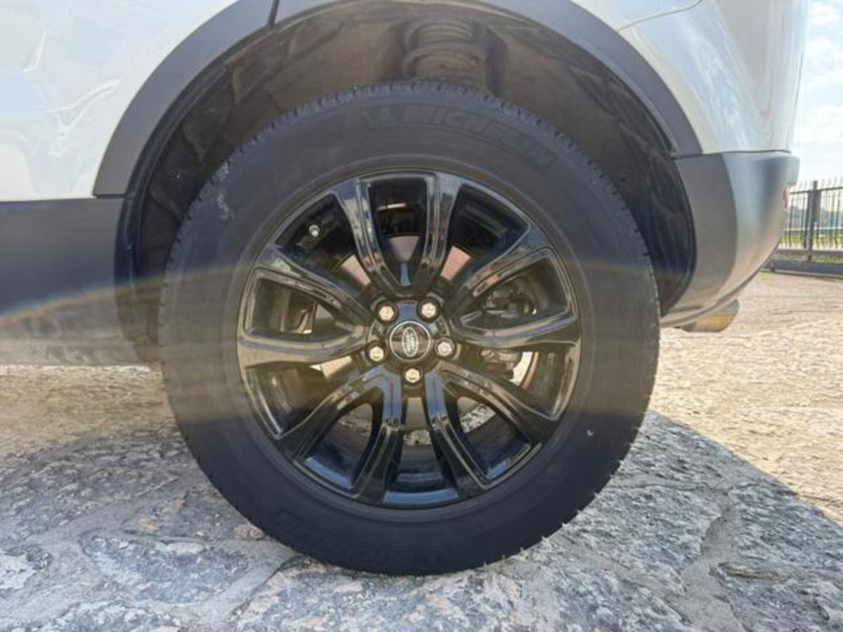 Land Rover Range Rover Evoque 2.0 TD4 150 CV 5p. Pure (12)