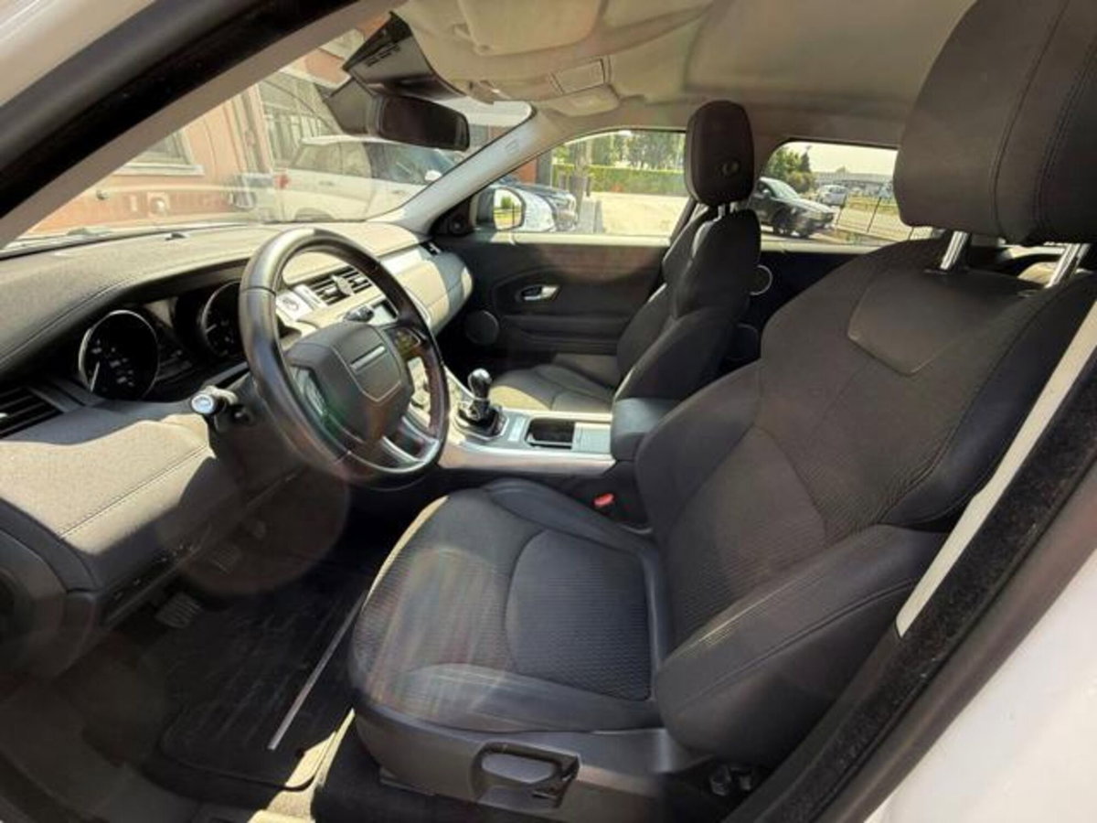 Land Rover Range Rover Evoque 2.0 TD4 150 CV 5p. Pure (13)