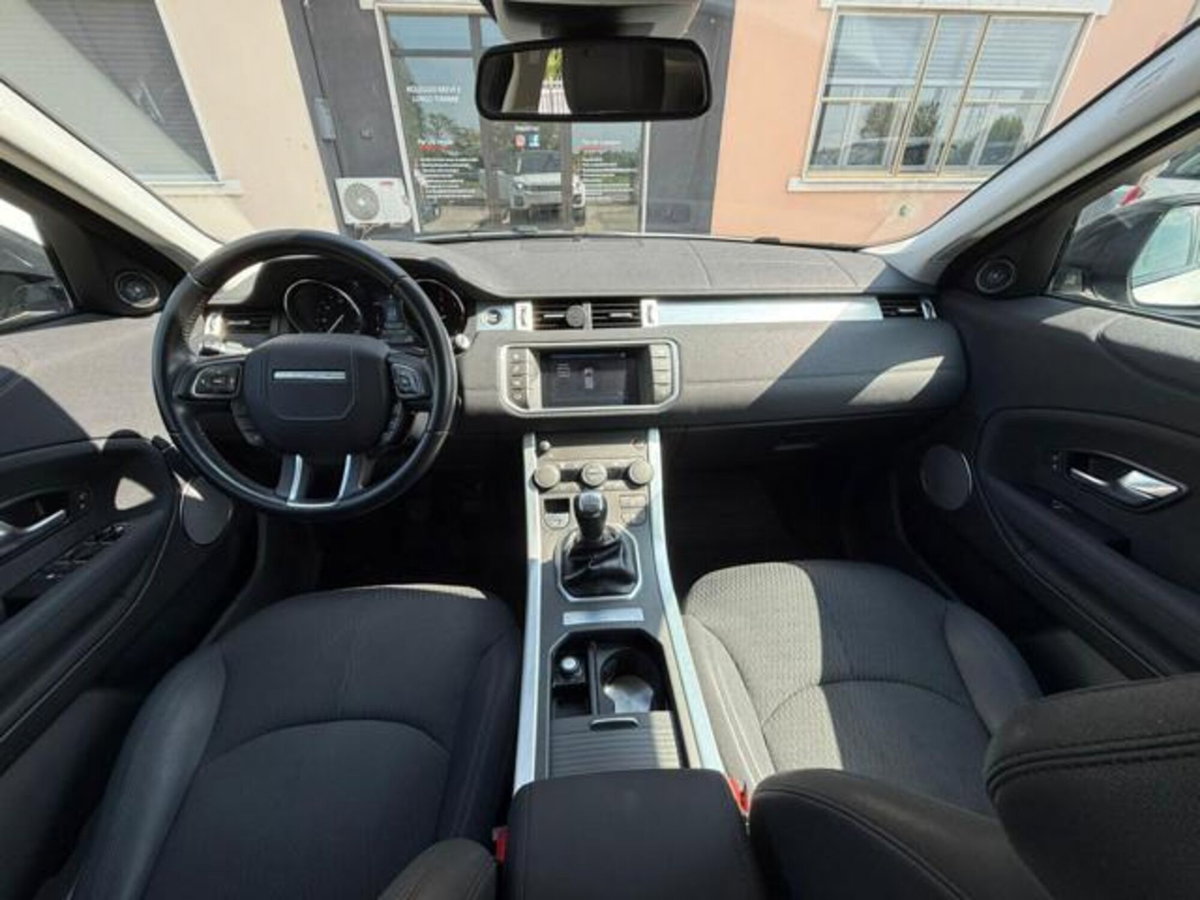 Land Rover Range Rover Evoque 2.0 TD4 150 CV 5p. Pure (14)