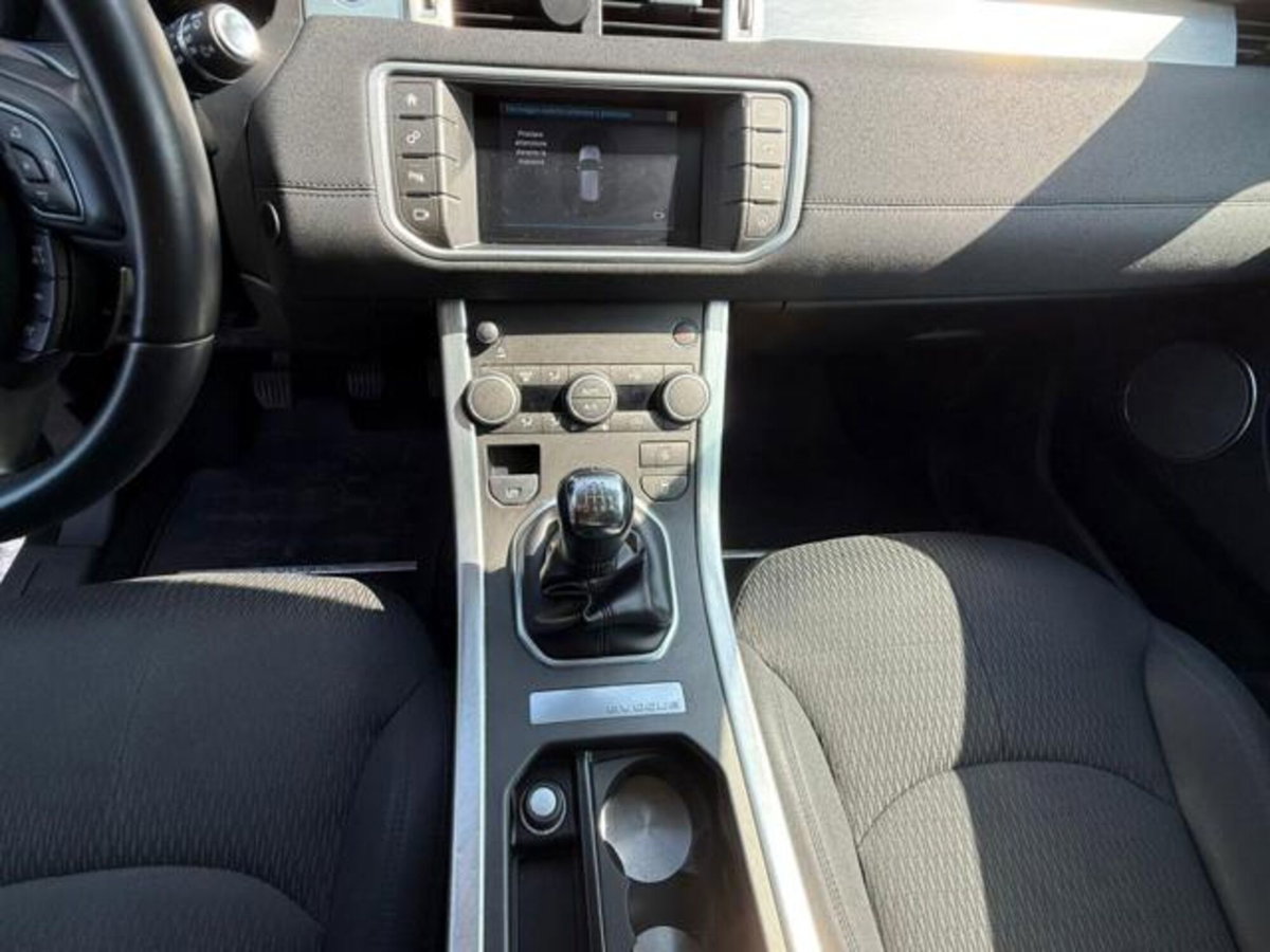 Land Rover Range Rover Evoque 2.0 TD4 150 CV 5p. Pure (18)