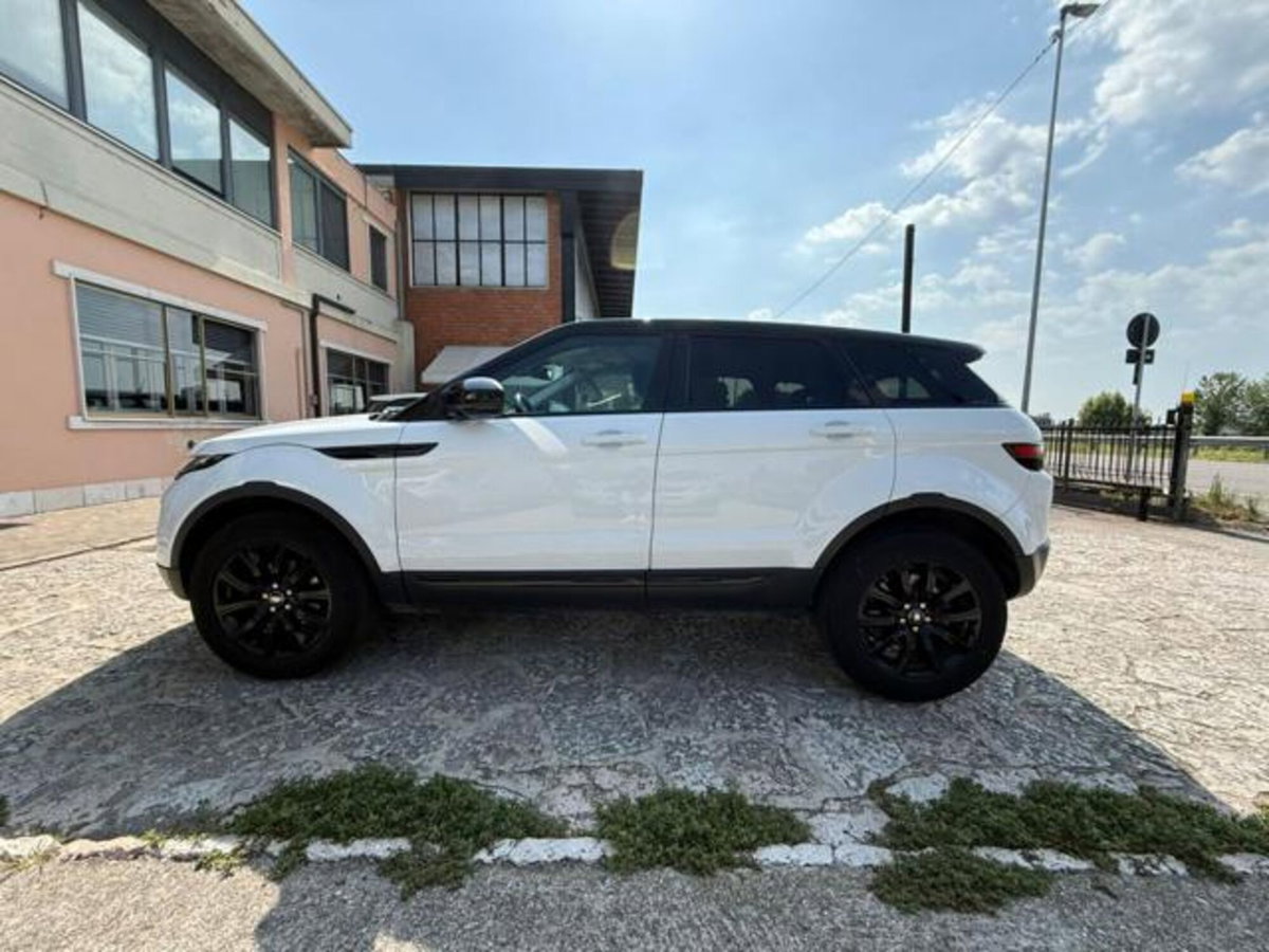Land Rover Range Rover Evoque 2.0 TD4 150 CV 5p. Pure (7)
