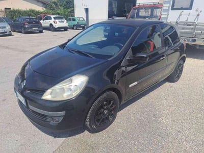 Renault Clio 1.5 dCi 85CV 3 porte Rip Curl usata