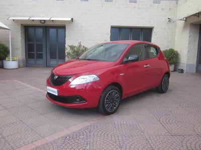 Lancia Ypsilon 1.0 FireFly 5 porte S&S Hybrid Gold Plus usata