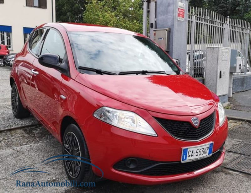 Lancia Ypsilon 1.2 69 CV 5 porte Gold
