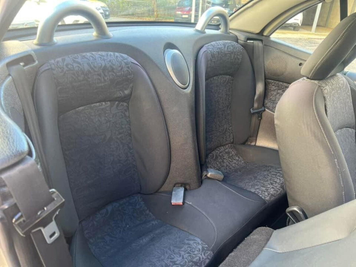 Peugeot 206 Cabrio HDi FAP CC Quiksilver (14)