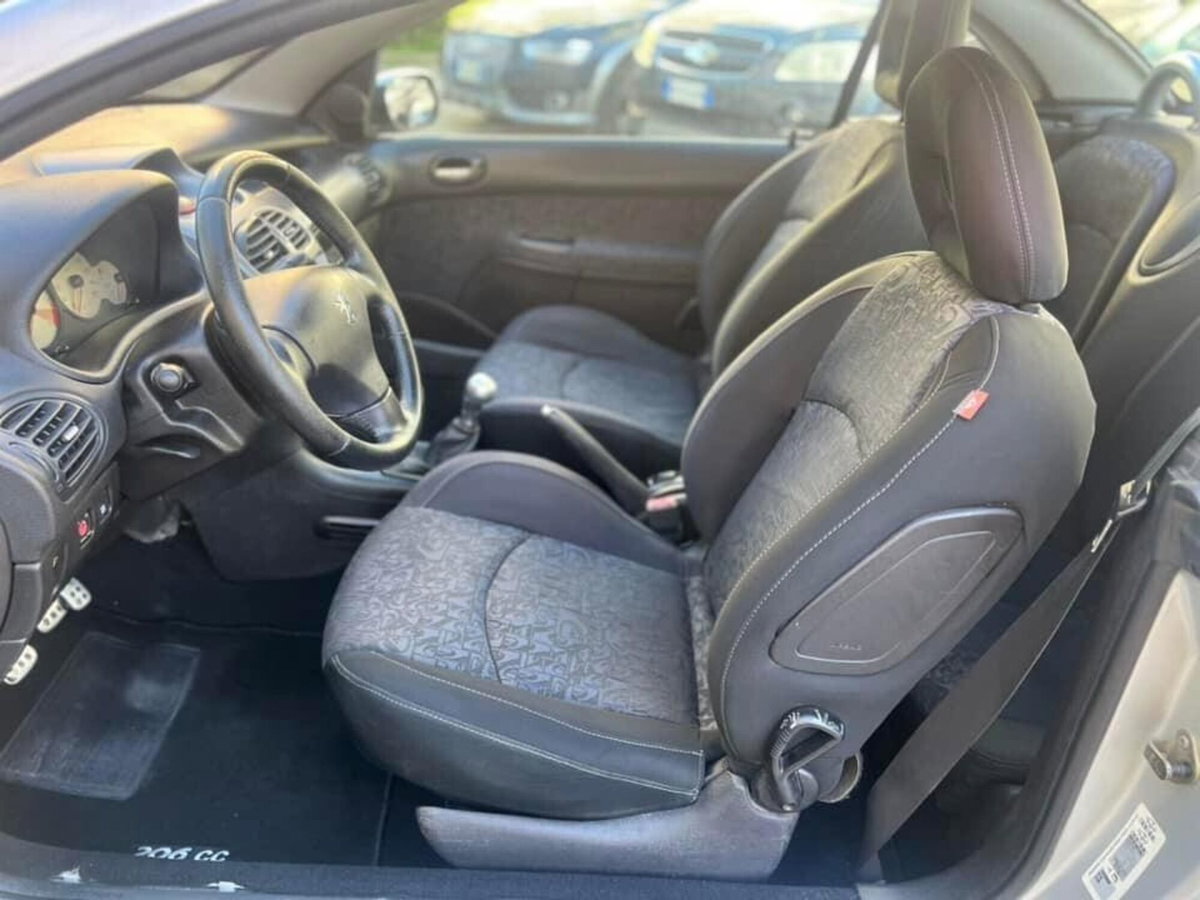 Peugeot 206 Cabrio HDi FAP CC Quiksilver (9)