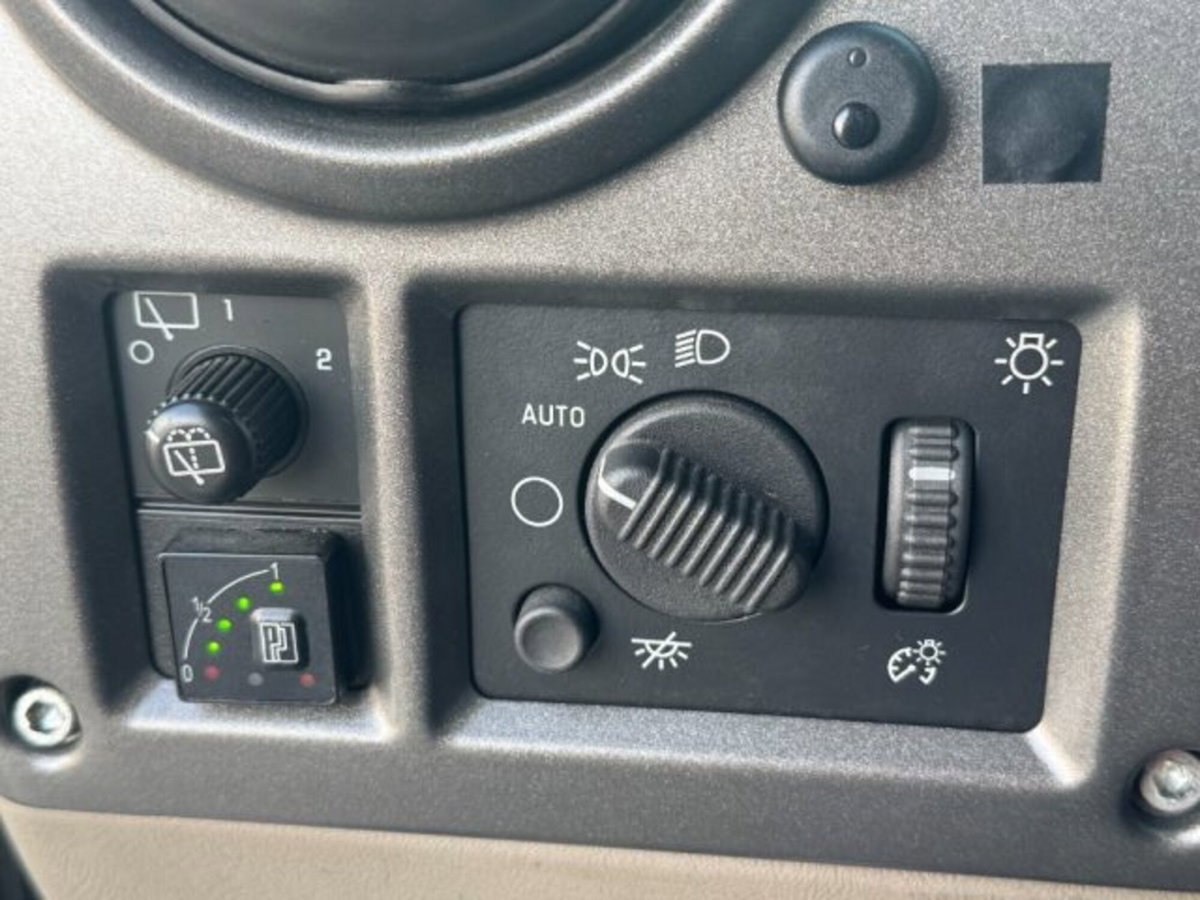 Hummer H2 V8 Luxury Autocarro (11)