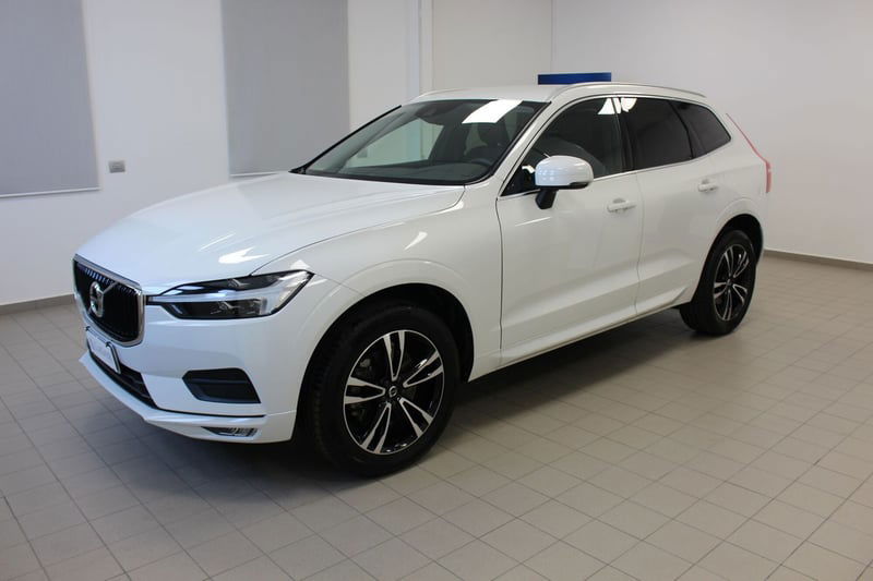 Volvo XC60 B4 Geartronic Momentum Pro