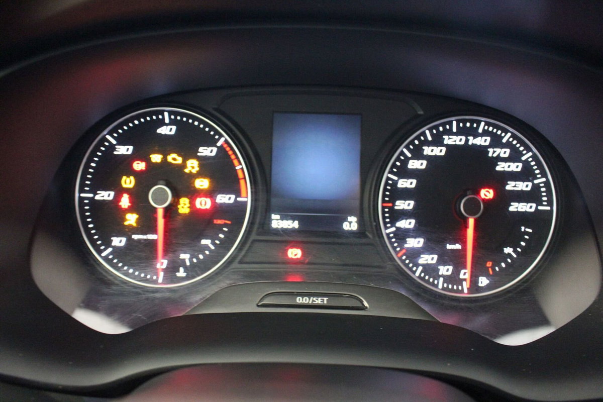 SEAT Ateca 1.6 TDI DSG Business (10)