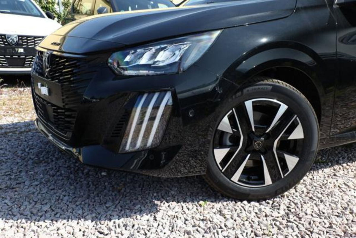 Peugeot 208 PureTech 100 Stop&Start 5 porte Allure (4)