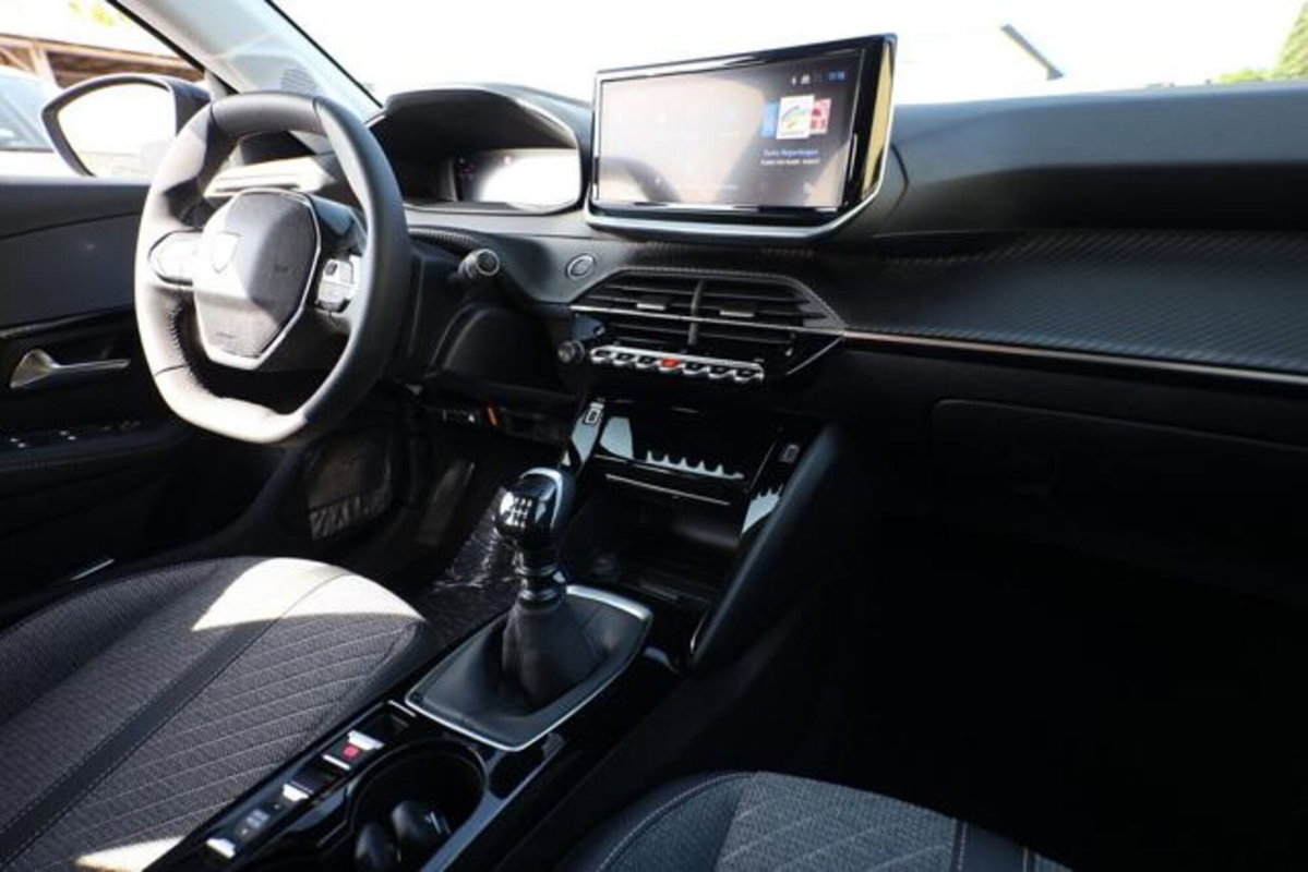 Peugeot 208 PureTech 100 Stop&Start 5 porte Allure (7)
