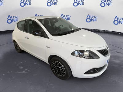 Lancia Ypsilon 1.0 FireFly 5 porte S&S Hybrid Ecochic UnYca usata