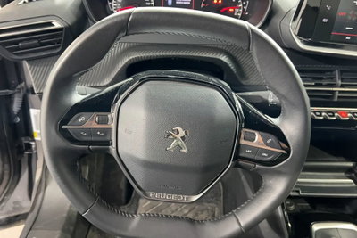 Peugeot 2008 PureTech 100 S&S Allure (4)