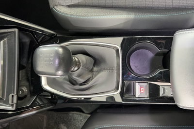 Peugeot 2008 PureTech 100 S&S Allure (7)