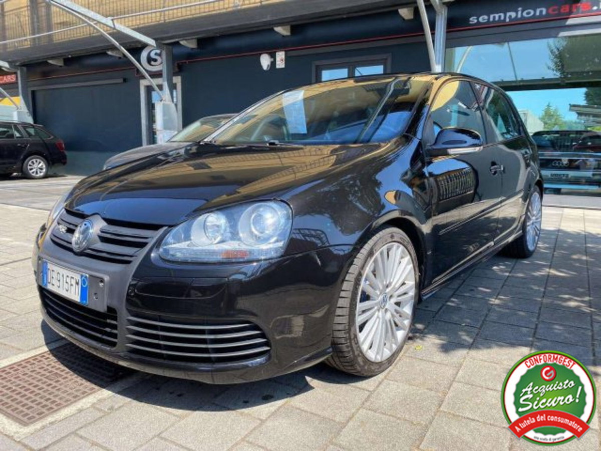 Volkswagen Golf 3.2 VR6 4mot. 5p. DSG R32 (2)