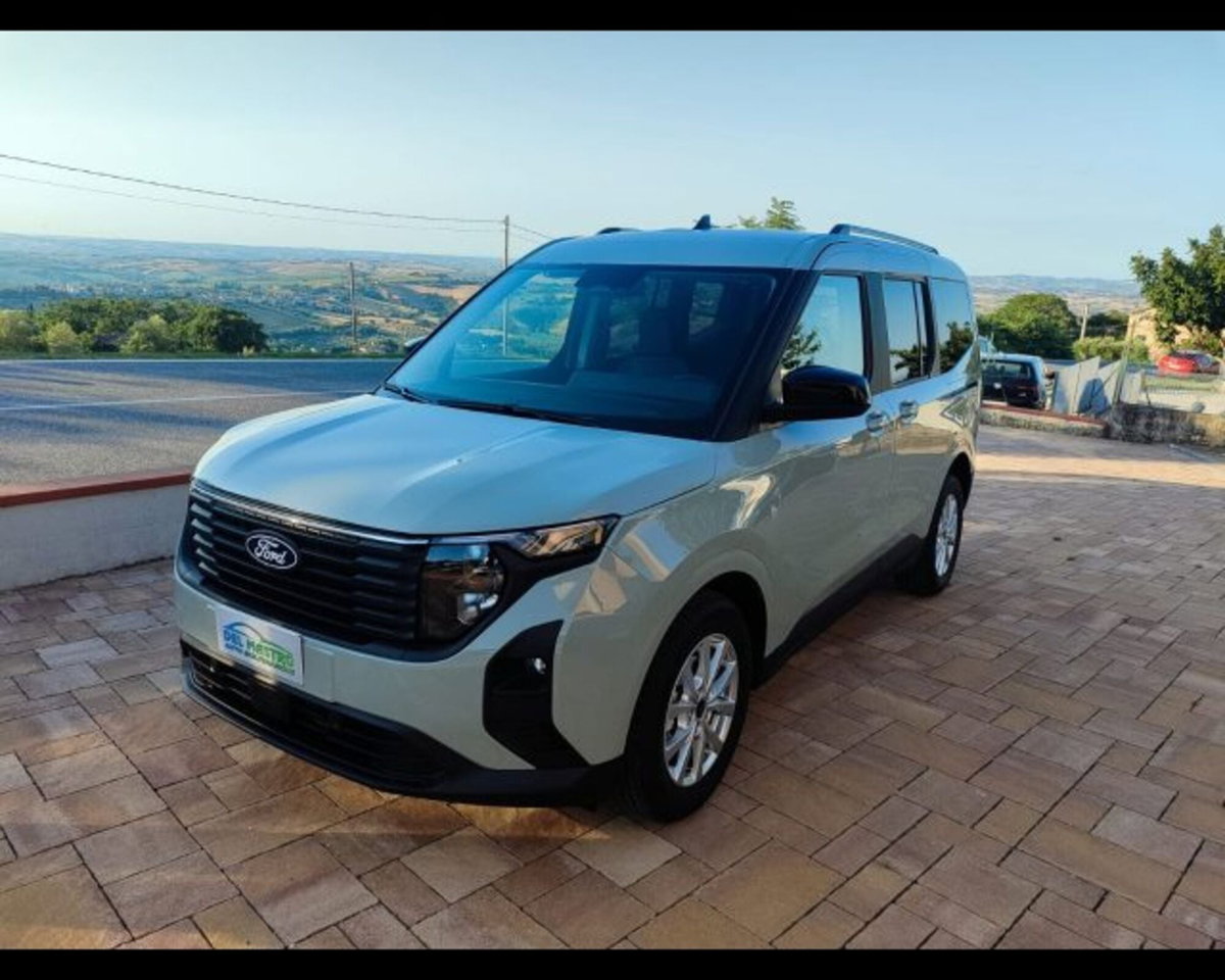 Ford Tourneo Courier 1.0 EcoBoost 100 CV Titanium