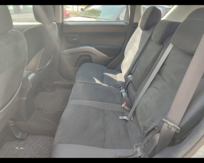 Mitsubishi Outlander 2.0 DI-D Invite DPF (10)