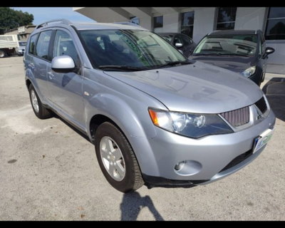 Mitsubishi Outlander 2.0 DI-D Invite DPF (6)