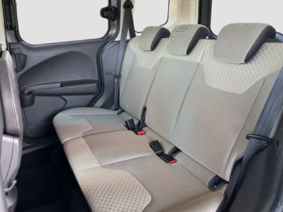 Ford Tourneo Courier 1.0 EcoBoost 100 CV Plus (11)