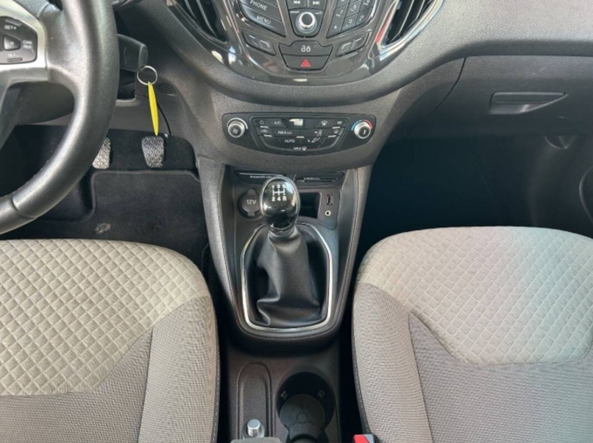 Ford Tourneo Courier 1.0 EcoBoost 100 CV Plus (13)