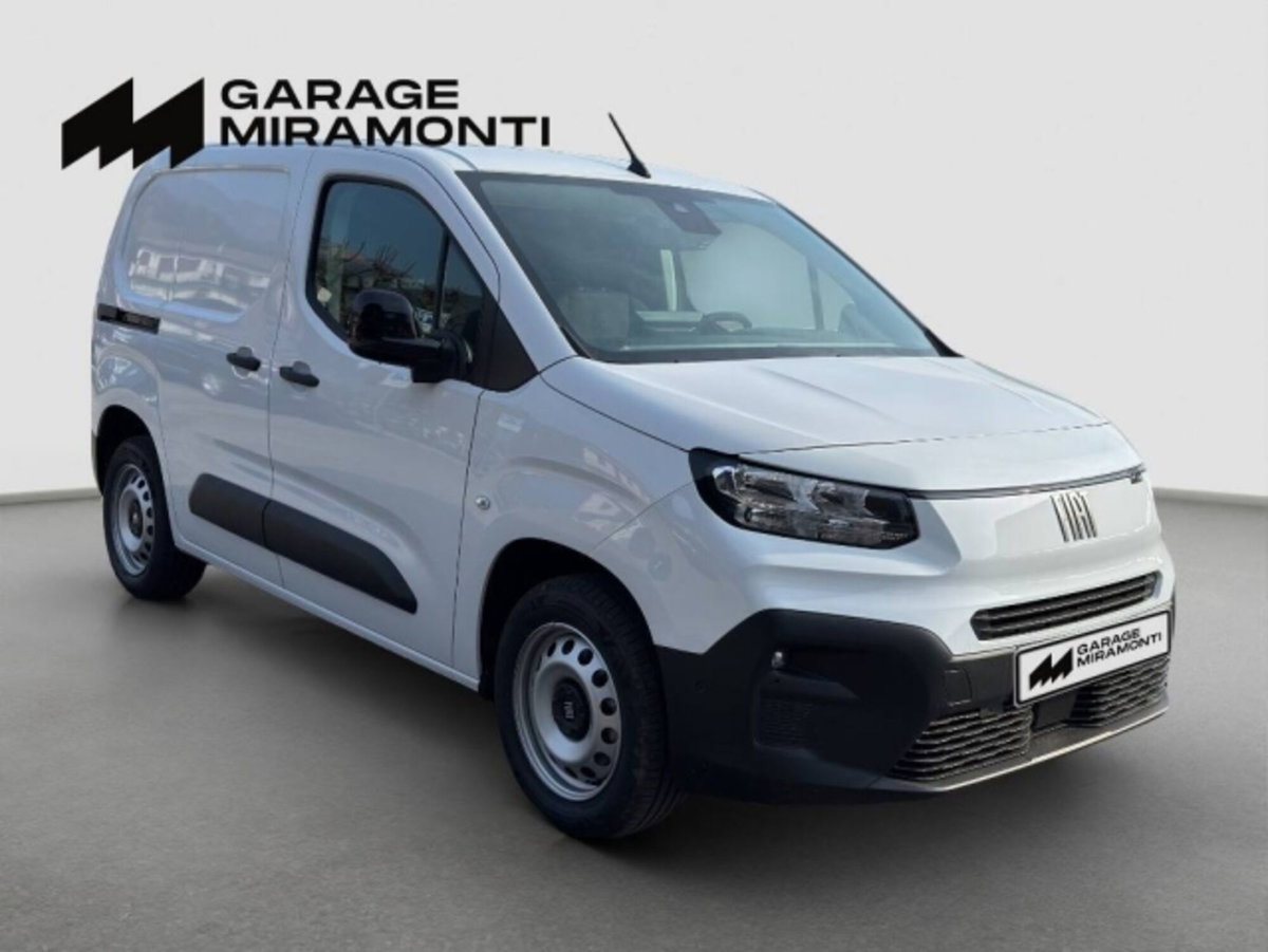 Fiat Doblò Furgone van M 1.5 diesel 100cv (8)