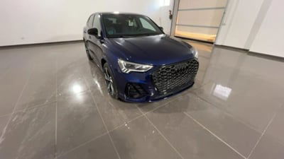 Audi Q3 Sportback 35 2.0 tdi Identity Black s-tronic usata