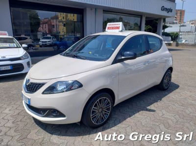 Lancia Ypsilon 1.0 FireFly 5 porte S&S Hybrid Ecochic Gold usata