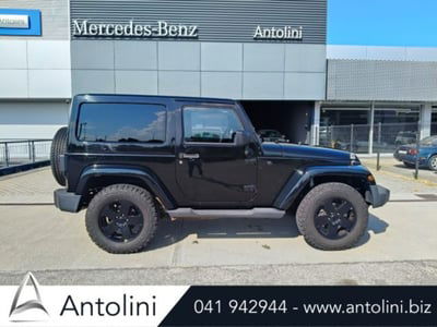 Jeep Wrangler 2.8 CRD DPF Sahara Auto usata