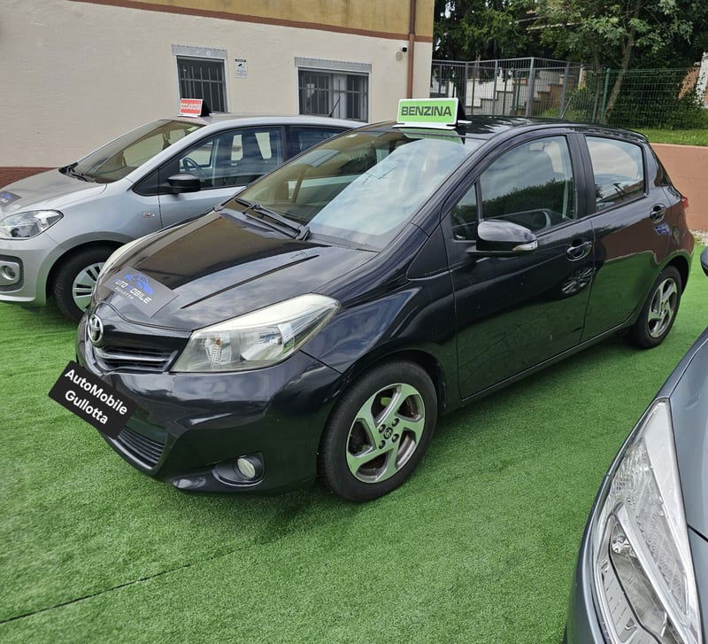 Toyota Yaris 1.0 3 porte Lounge