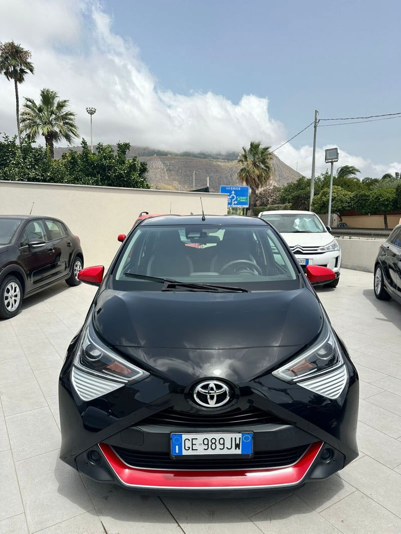 Toyota Aygo Connect 1.0 VVT-i 72 CV 5 porte x-fun MMT