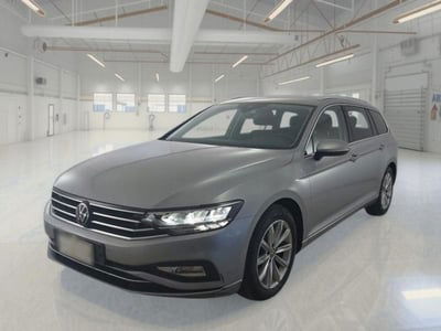 Volkswagen Passat Variant 2.0 TDI SCR EVO DSG Business usata