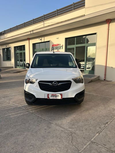 Opel Combo Furgone Cargo 1.5 Diesel 100CV S&S PC 650kg Edition usato