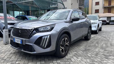 Peugeot 2008 1.2 puretech Active s&s 100cv usata