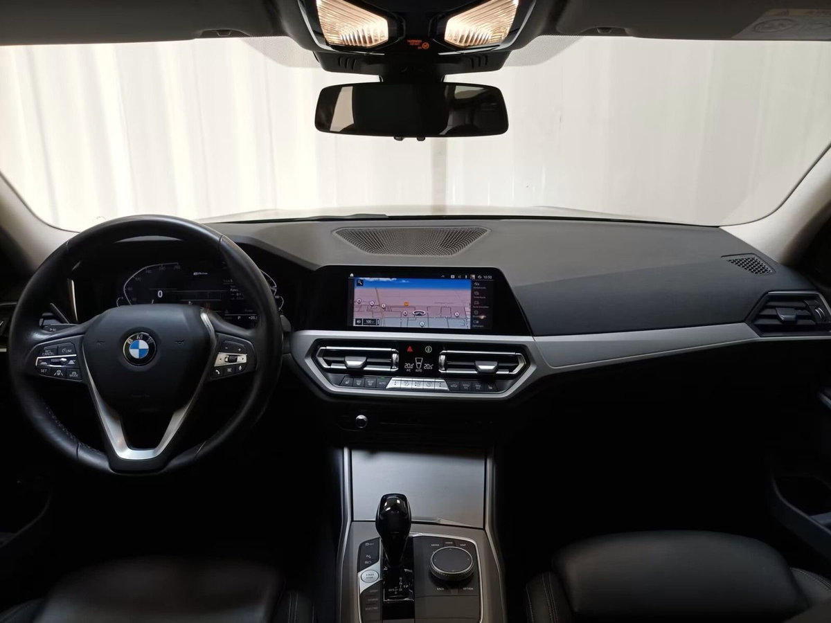 BMW Serie 3 Touring 330e xDrive  Business Advantage (14)