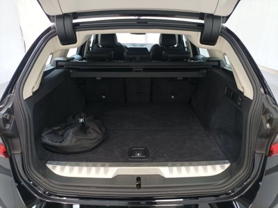 BMW Serie 3 Touring 330e xDrive  Business Advantage (17)