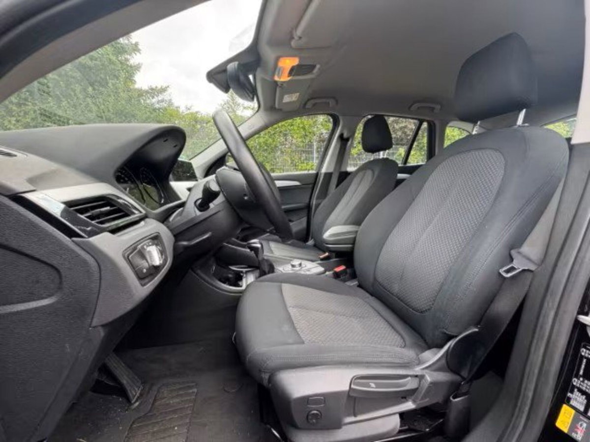 BMW X1 xDrive25e Business Advantage (6)