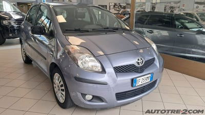 Toyota Yaris 1.3 5 porte Sol usata