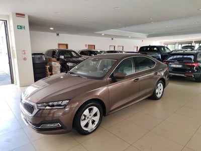 Skoda Octavia 1.5 G-TEC DSG Executive usata