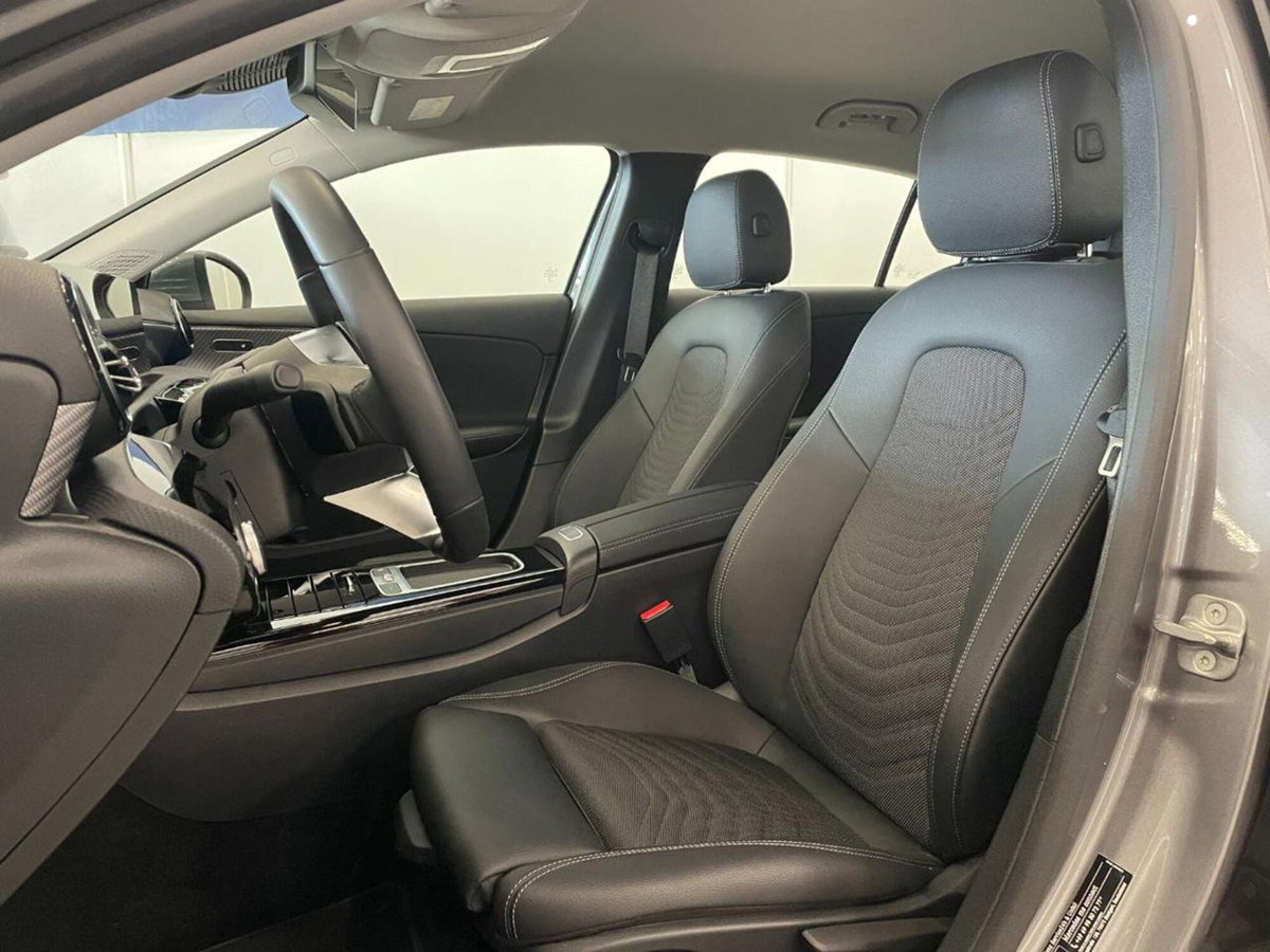 Mercedes-Benz Classe A 180 Automatic Executive (8)