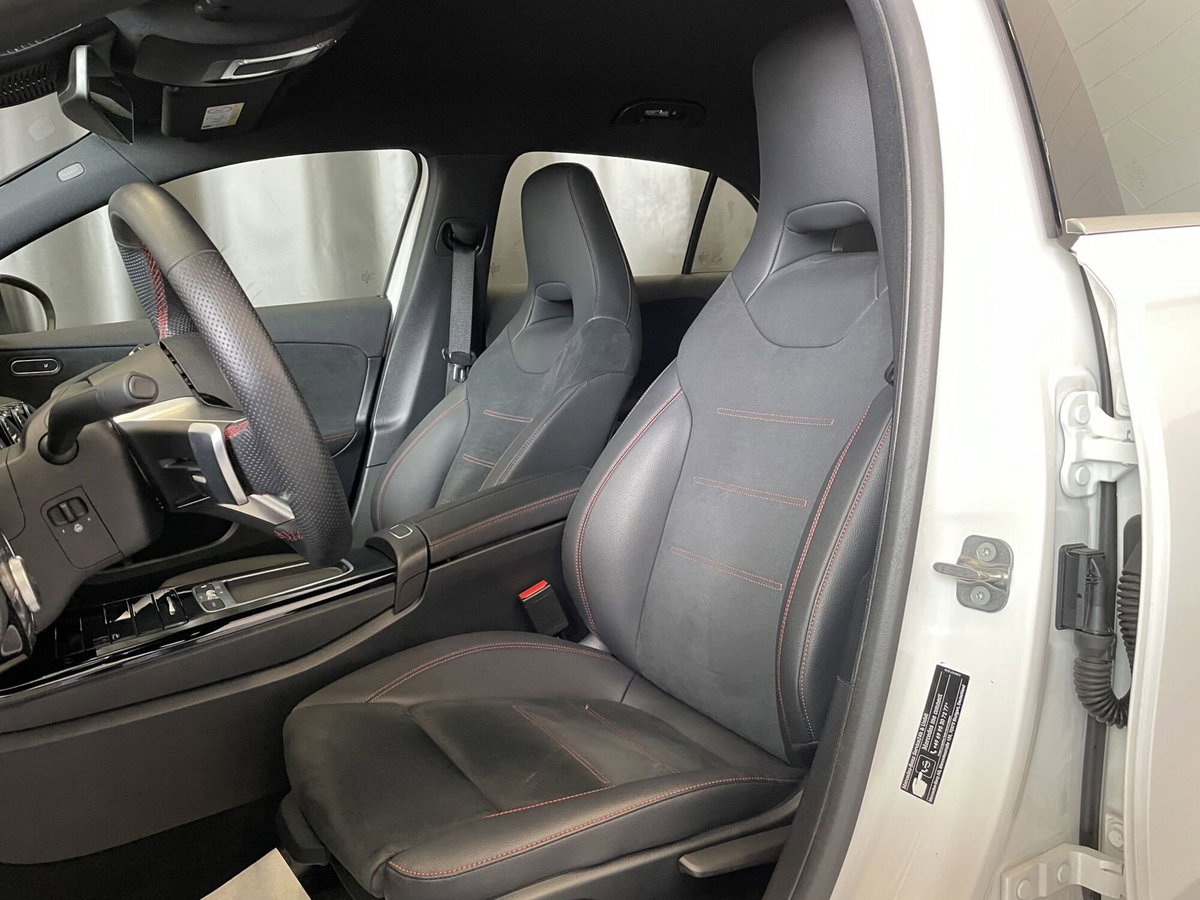 Mercedes-Benz Classe A 180 Automatic Premium (9)