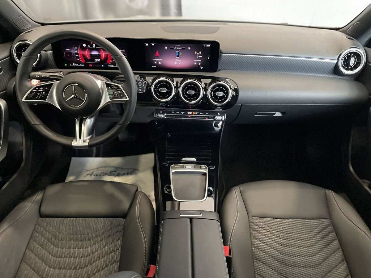 Mercedes-Benz Classe A 180 Automatic Executive (12)