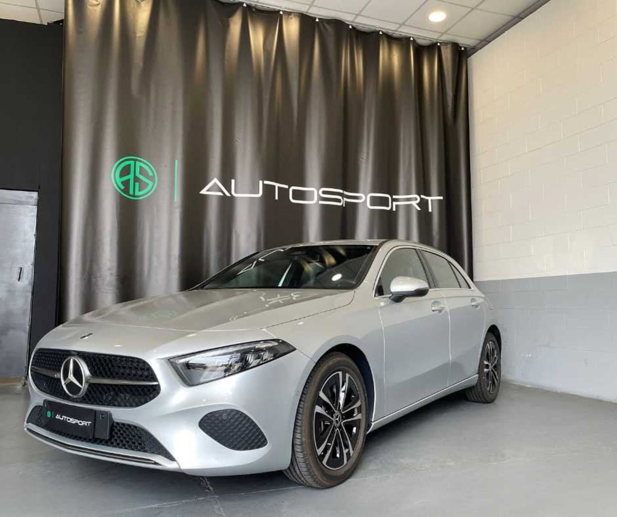 Mercedes-Benz Classe A 180 Automatic Executive (3)