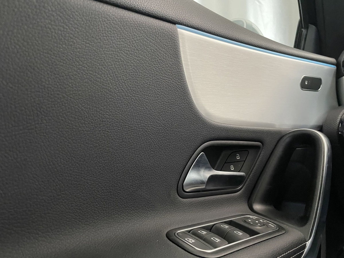 Mercedes-Benz Classe A 180 d Progressive Advanced Plus auto (13)