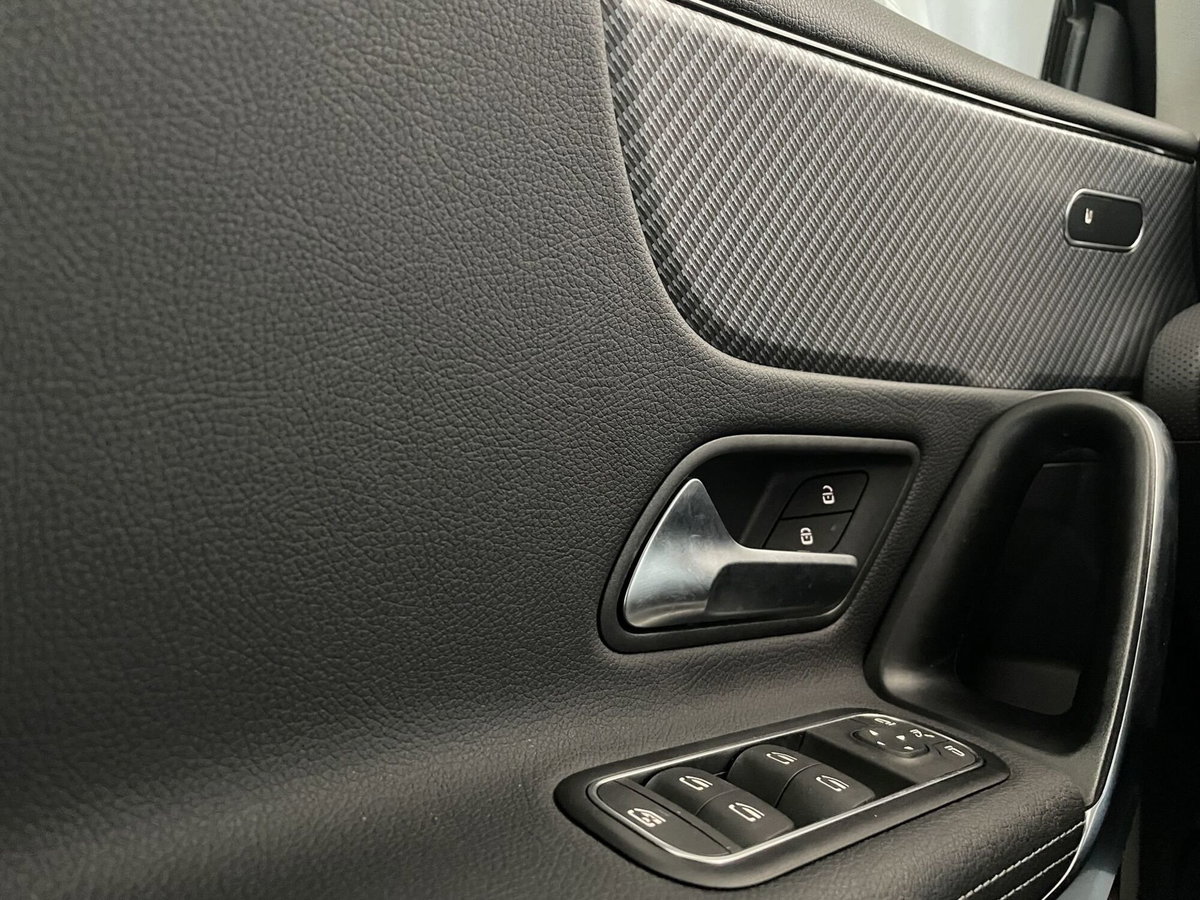 Mercedes-Benz Classe A 180 Automatic Executive (13)